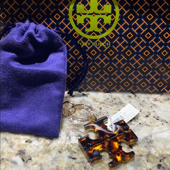 ✨✨✨TORY BURCH STACKED TORTOISE KEYFOB✨✨✨ - Picture 3 of 4